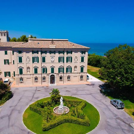 Domus Stella Maris - Casa Per Ferie Hotel Ancona Exterior foto