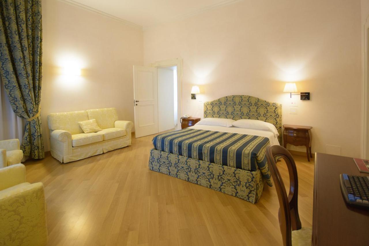 Domus Stella Maris - Casa Per Ferie Hotel Ancona Exterior foto