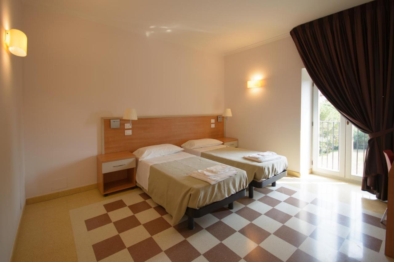 Domus Stella Maris - Casa Per Ferie Hotel Ancona Exterior foto